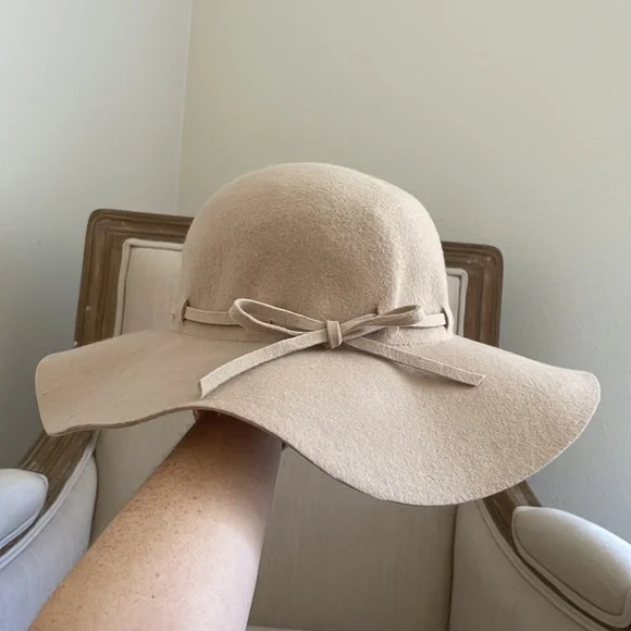 Collectioneighteen 100% wool hat - Picture 5 of 5